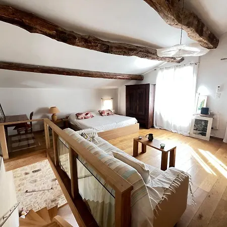 Grand Dans Magnanerie En Pierre * Saint-Victor-des-Oules