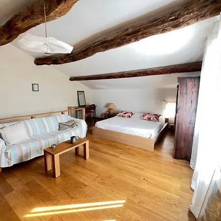 Apartamento Grand Dans Magnanerie En Pierre Saint-Victor-des-Oules